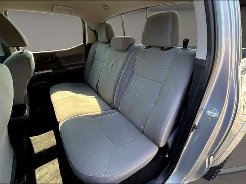 Used 2021 Toyota Tacoma SR5 RWD image 27