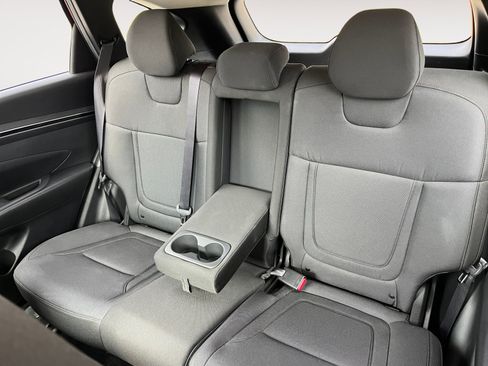 Used 2022 Hyundai Tucson SEL image 18