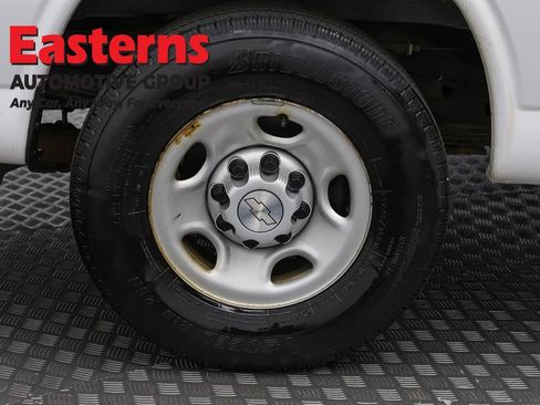Used 2019 Chevrolet Express 2500 Extended w/ Safety Package RWD image 32