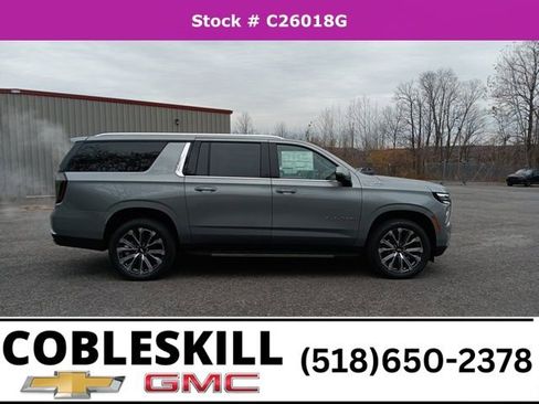 New 2026 Chevrolet Suburban High Country image 2