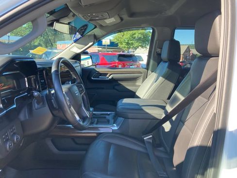 Used 2023 Chevrolet Silverado 1500 RST w/ RST All Star Premium Package AWD/4WD image 3