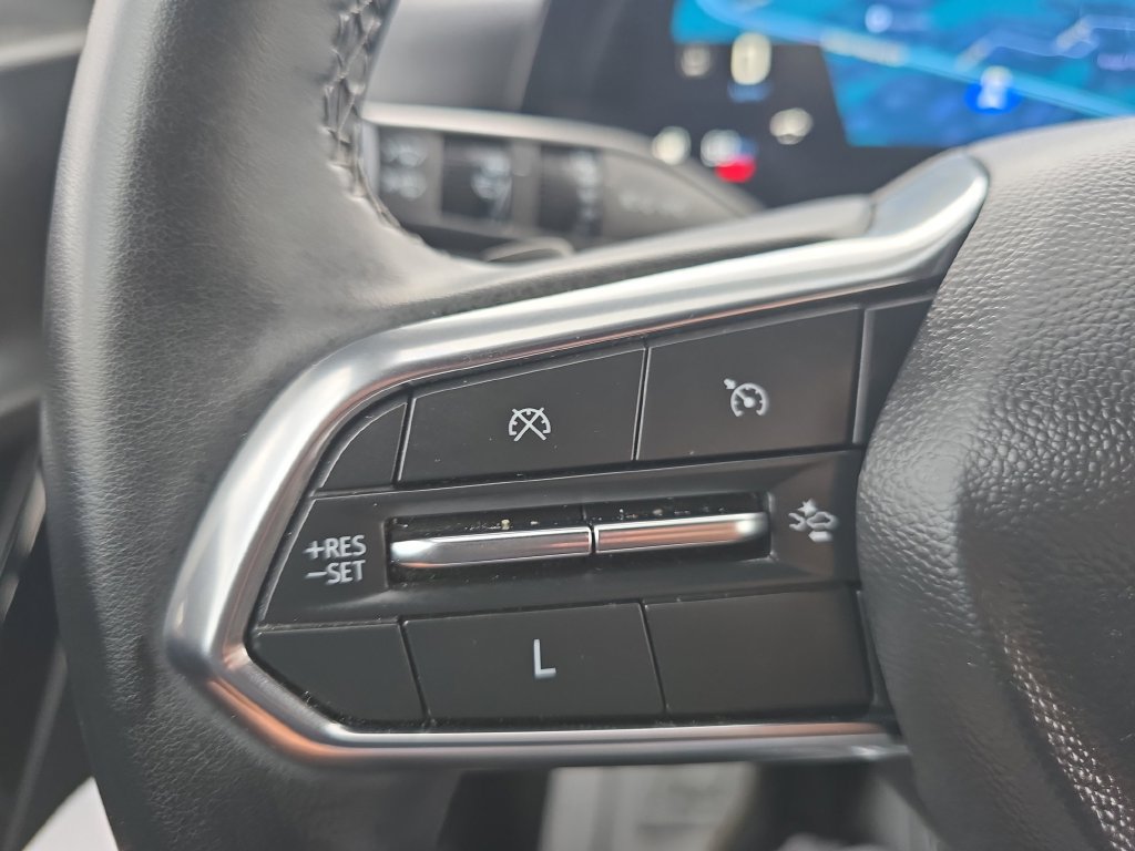 Used 2025 Chevrolet Equinox LT FWD image 26
