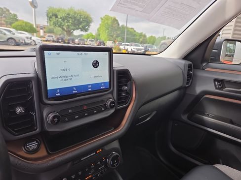 Used 2022 Ford Bronco Sport Outer Banks w/ Tech Package image 10