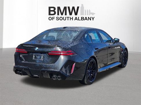 New 2026 BMW M5 w/ Carbon Package image 4