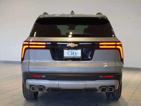 New 2026 Chevrolet Traverse LT w/ Driver Confidence Package FWD image 6