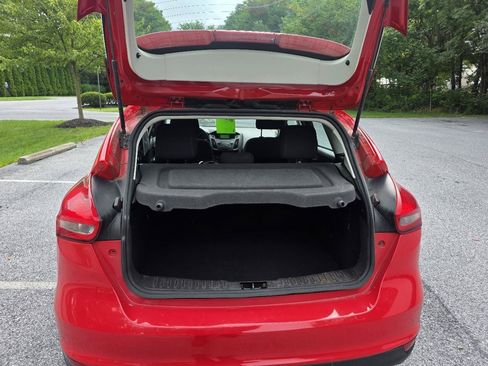 Used 2016 Ford Focus SE FWD image 14