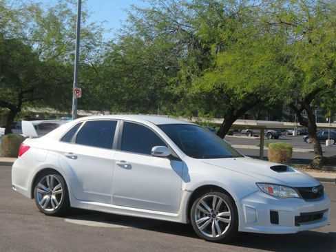 Used 2014 Subaru Impreza WRX STI image 4