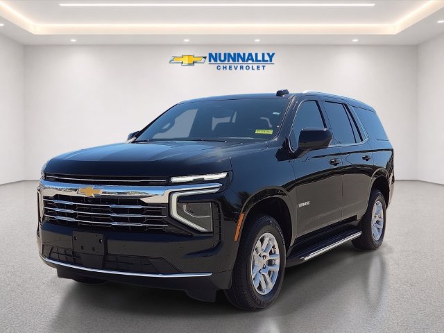 Used 2025 Chevrolet Tahoe LT AWD/4WD image 1