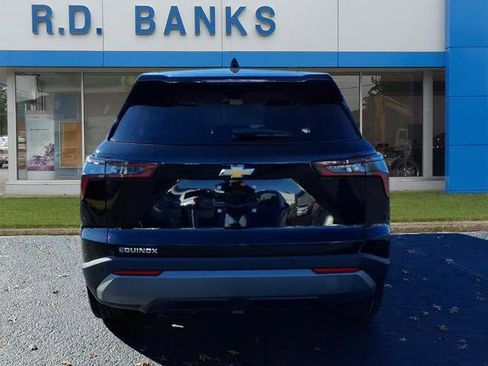 New 2026 Chevrolet Equinox LT image 4