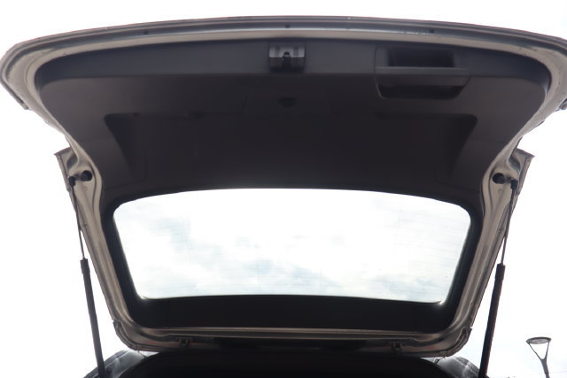 Used 2022 Volkswagen Tiguan SE R-Line FWD image 25