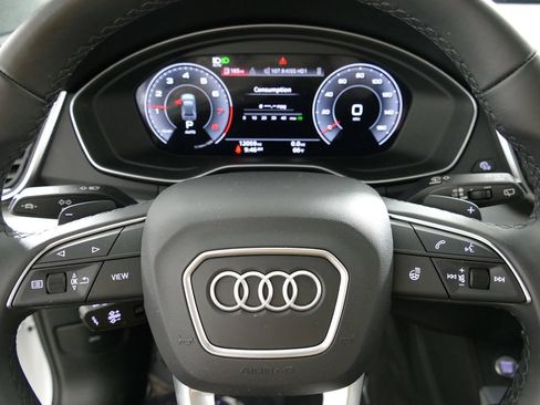Used 2025 Audi Q5 2.0T Premium AWD/4WD image 25