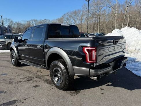 Certified 2018 Ford F150 Raptor w/ Equipment Group 801A Mid image 4