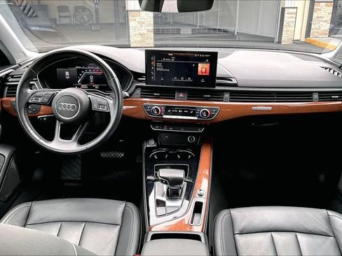 Used 2022 Audi A4 2.0T Premium Plus w/ Premium Plus Package AWD/4WD image 5