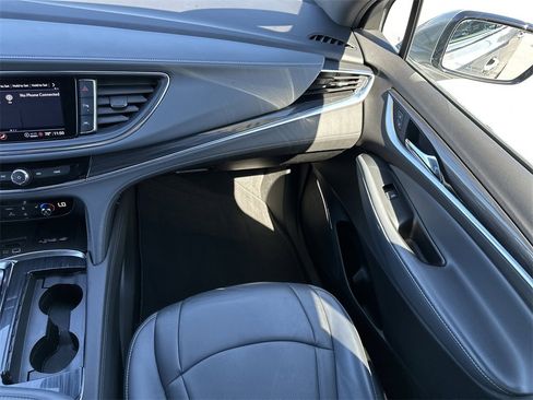 Certified 2024 Buick Enclave Essence w/ Experience Buick Package image 17