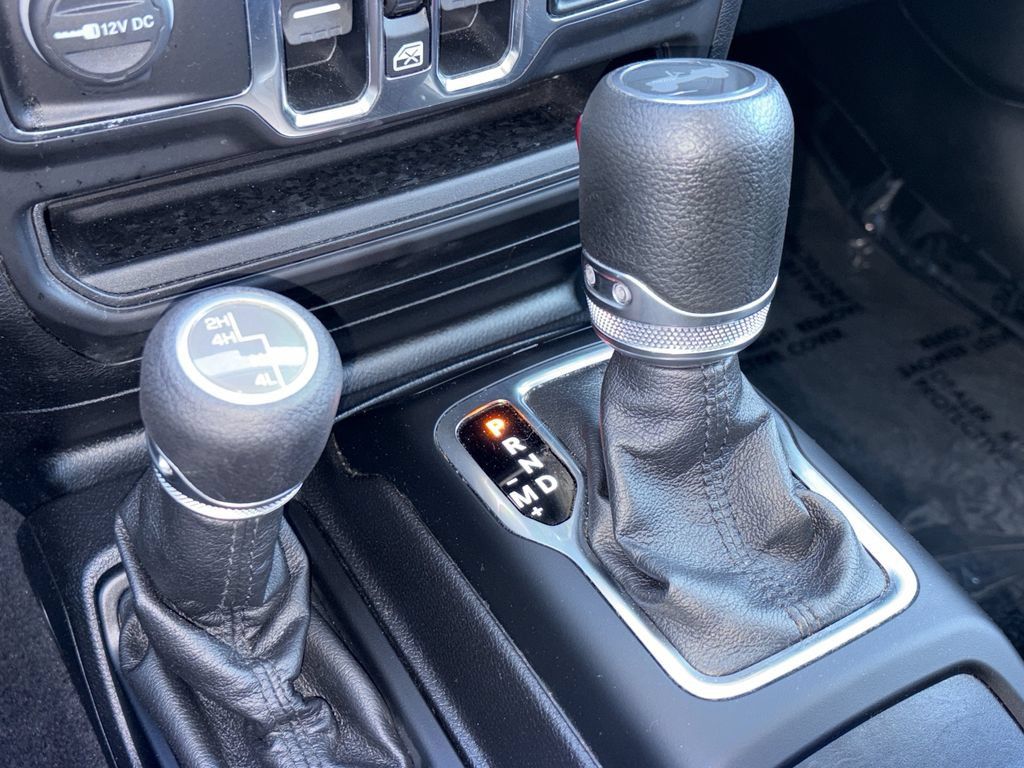 Used 2020 Jeep Wrangler Unlimited Sport S AWD/4WD image 6