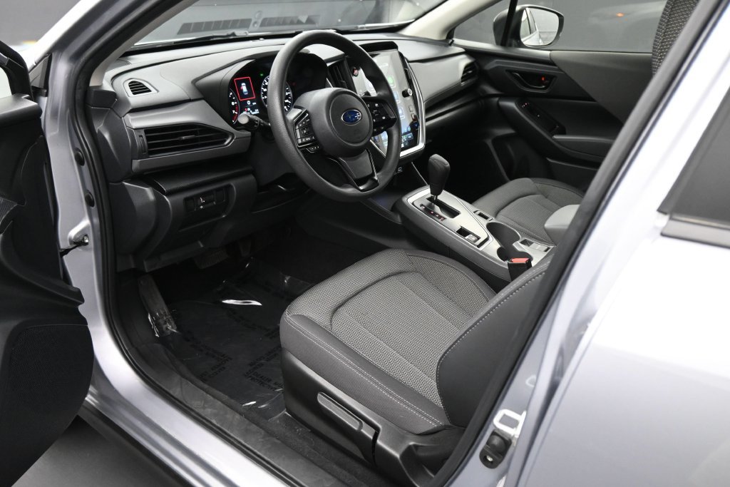 Used 2024 Subaru Crosstrek 2.0i Premium AWD/4WD image 2