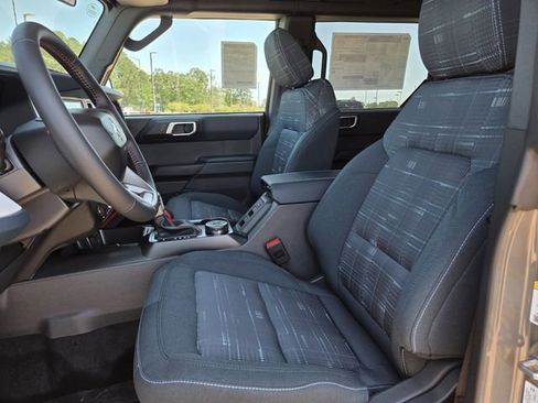 New 2026 Ford Bronco Heritage Edition AWD/4WD image 12