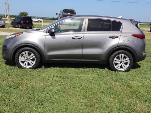 Used 2019 Kia Sportage LX w/ Paint Protection Package FWD image 10