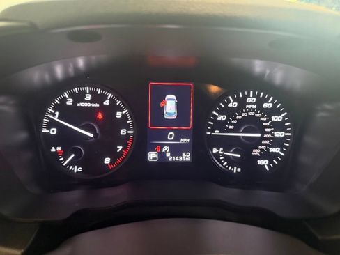 Used 2024 Subaru Impreza 2.0i AWD/4WD image 11