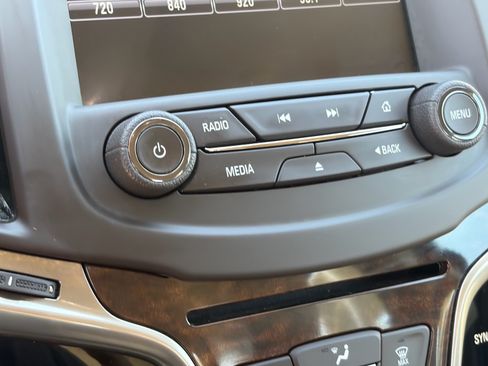 Used 2015 Buick LaCrosse Leather FWD image 22