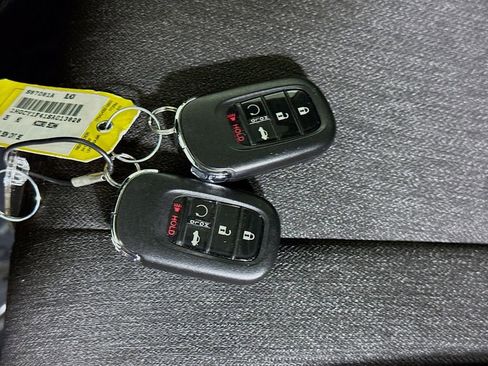 Used 2025 Honda Accord SE image 31