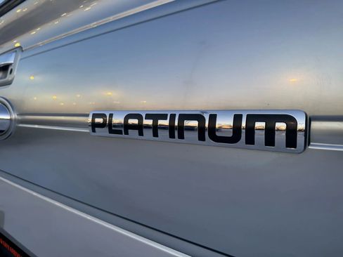 Used 2012 Ford F150 Platinum image 41