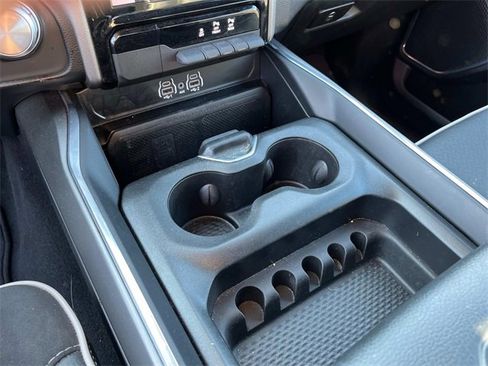 Used 2025 RAM 1500 Laramie image 33