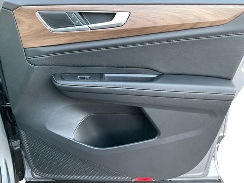 New 2026 Volkswagen Atlas SE image 15