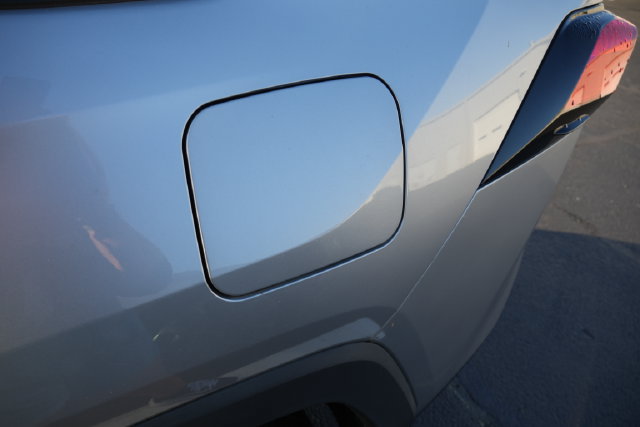 Used 2021 Toyota RAV4 LE FWD image 24