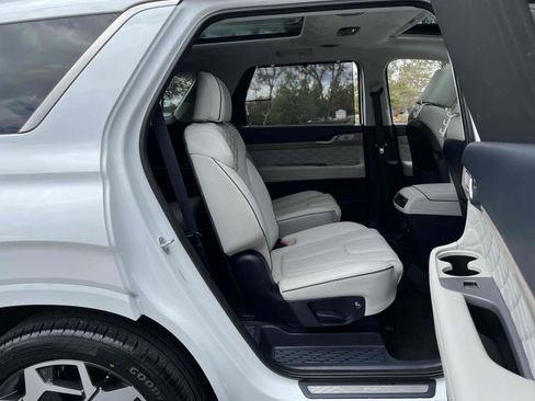 Used 2022 Hyundai Palisade Calligraphy w/ Cargo Package FWD image 54