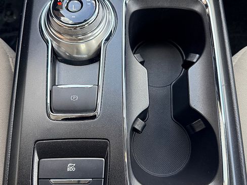Used 2018 Ford Fusion S FWD image 16