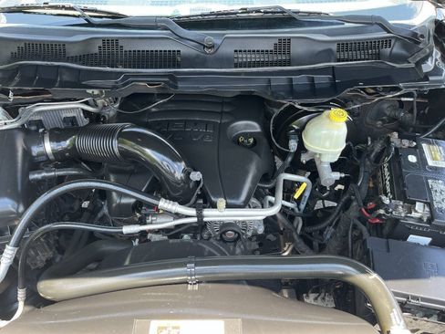 Used 2016 RAM 1500 Laramie w/ Convenience Group AWD/4WD image 29