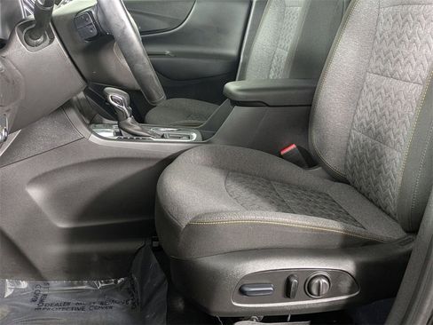 Used 2024 Chevrolet Equinox LT image 12