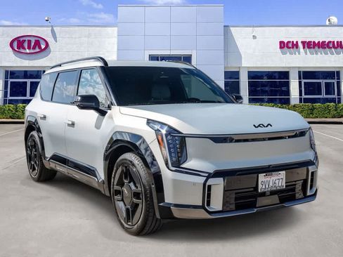 Certified 2024 Kia EV9 GT-Line AWD/4WD image 3