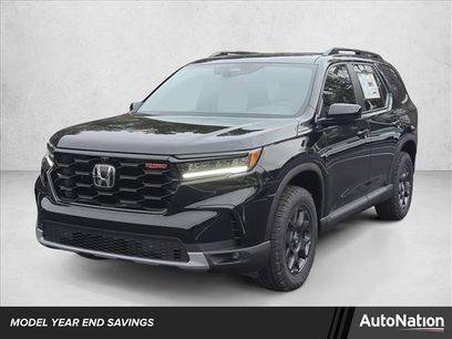 New 2025 Honda Pilot TrailSport