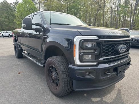 Used 2023 Ford F250 XL w/ STX Appearance Package image 8