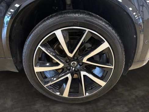 Used 2021 Volvo XC90 T6 Momentum w/ Advanced Package AWD/4WD image 39