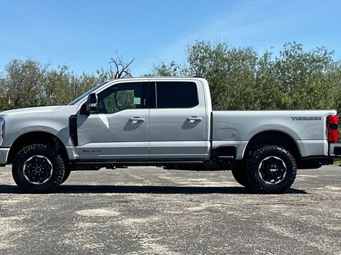 New 2026 Ford F350 Platinum w/ Tremor Off-Road Package image 6