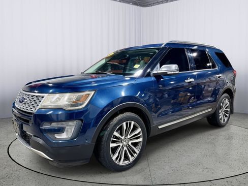 Used 2017 Ford Explorer Platinum image 12