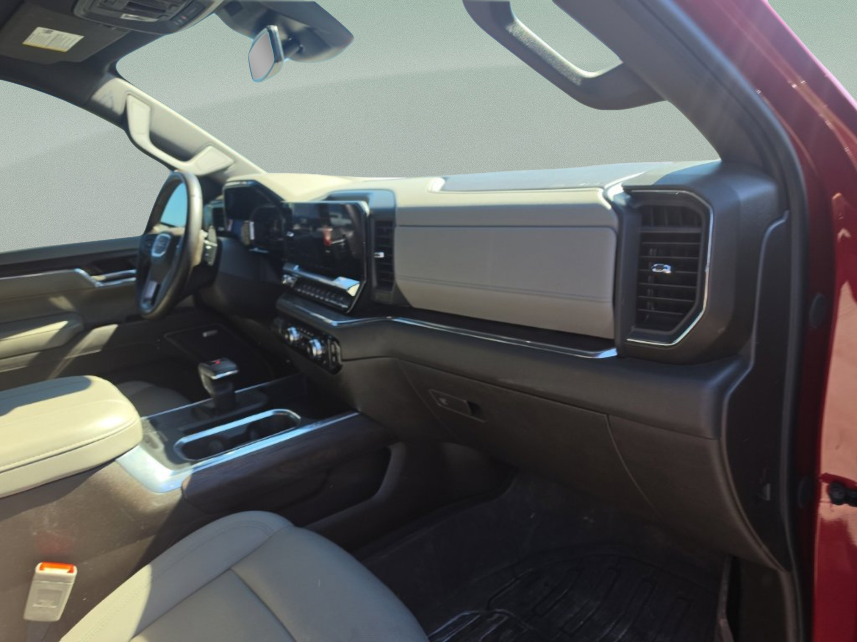 Used 2024 GMC Sierra 1500 SLT w/ SLT Premium Plus Package AWD/4WD image 24