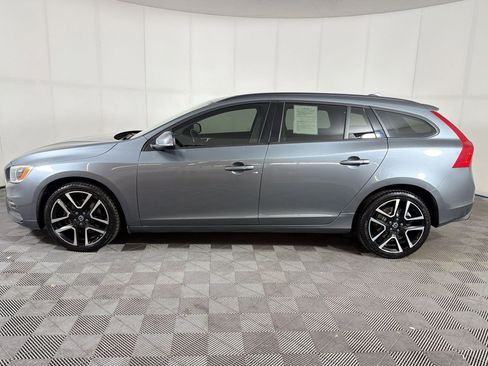 Used 2018 Volvo V60 T5 Dynamic w/ Vision Package AWD/4WD image 2