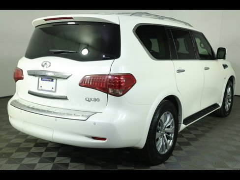 Used 2016 INFINITI QX80 Base w/ Driver's Assistance Package image 12