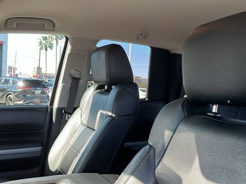 Used 2020 Toyota Tundra Limited w/ Limited Premium Package image 15