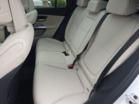 Certified 2025 Mercedes-Benz GLC 300 4MATIC image 16