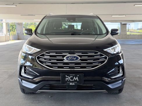 Used 2019 Ford Edge SEL w/ Equipment Group 201A FWD image 2