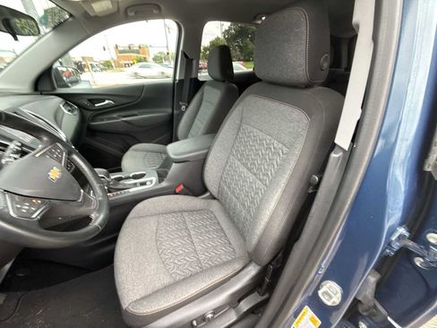 Certified 2024 Chevrolet Equinox LT FWD image 17