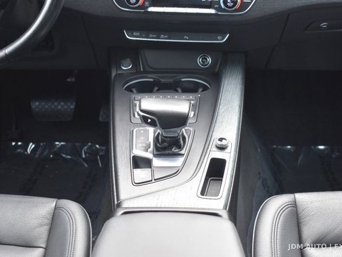 Used 2017 Audi A4 2.0T Premium Plus w/ Premium Plus Package AWD/4WD image 31