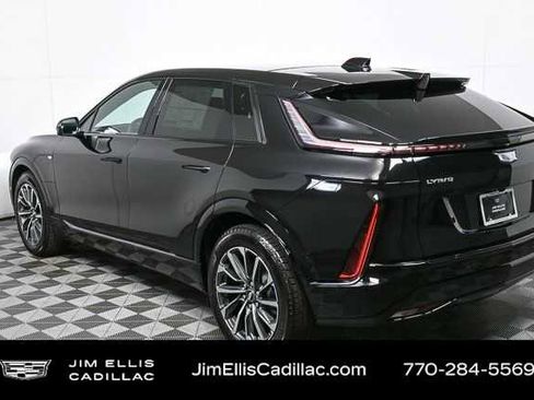 New 2026 Cadillac Lyriq Premium Sport image 31