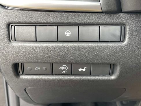 New 2026 Nissan Rogue SV w/ Cold Weather Package AWD/4WD image 28
