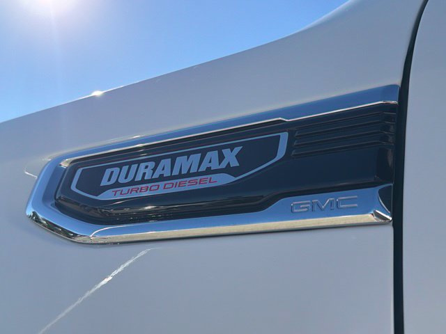 Used 2022 GMC Sierra 1500 SLT w/ SLT Premium Plus Package AWD/4WD image 9